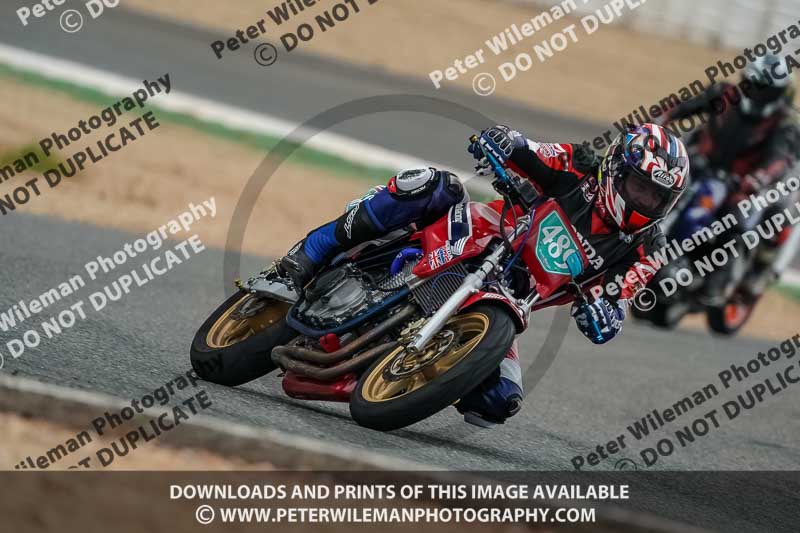 cadwell no limits trackday;cadwell park;cadwell park photographs;cadwell trackday photographs;enduro digital images;event digital images;eventdigitalimages;no limits trackdays;peter wileman photography;racing digital images;trackday digital images;trackday photos